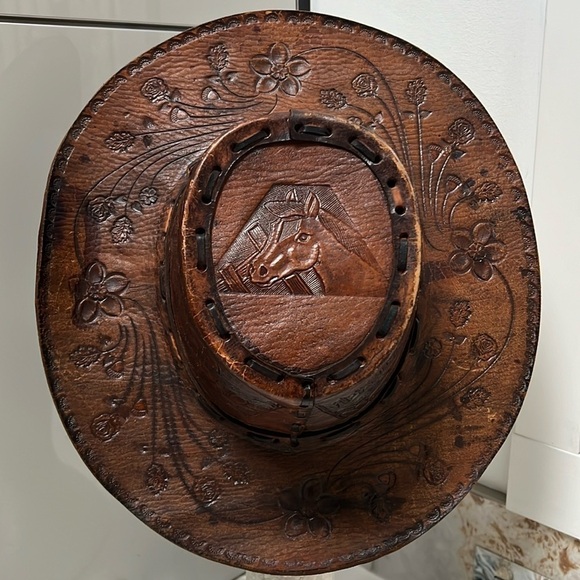 Vintage Leather Hand Tooled Hand Made Leather Western Gaucho Hat Sz 7 1/2 main image 15
